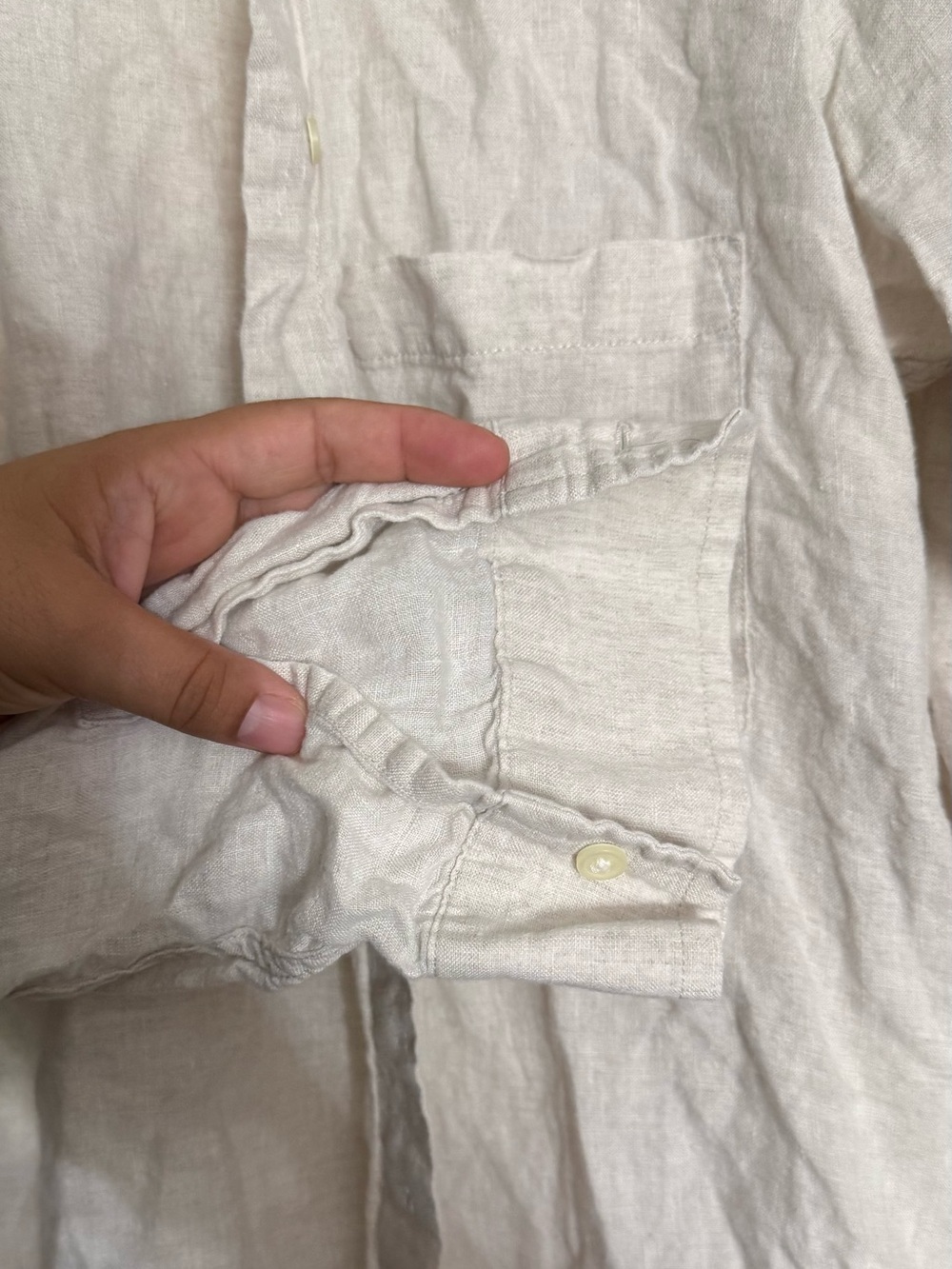 Gap 100% Linen Oversized Shirt size Large Color
Flax beige - Picture 9 of 11